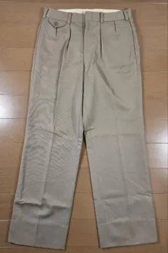 Item thumbnail for item dc686648-3bfd-46fd-a0f8-69e9fbf142d5