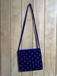 Item thumbnail for item 285d25ac-1f5f-48cd-9102-f47b22eb9e89