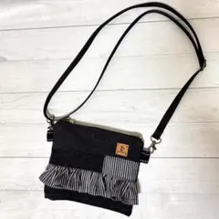 デニムリメイク　サコッシュ　ショルダーバック　スマホショルダーバック　一点物