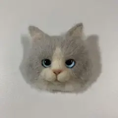 羊毛フェルトねこのブローチ