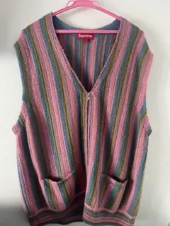 Item thumbnail for item ea461d99-1341-4a54-9fa8-3fcea4549532