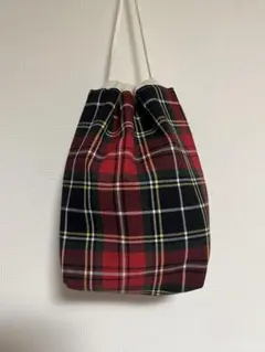 ハンドメイド　タータンチェックの巾着袋　給食袋　マチあり