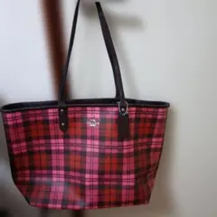 COACH ピンク・ダークブラウン リバーシブル トートバッグ