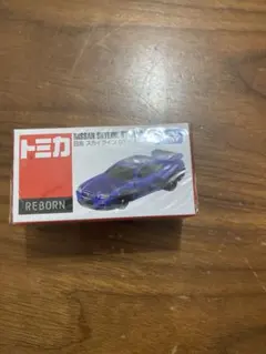 トミカ REBORN 日産 スカイライン GT-R