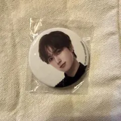 INI XQUARE 尾崎匠海 カプセルトイ ミニ缶バッジ