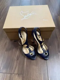 Christian Louboutin Tストラップ パンプスのサムネイル