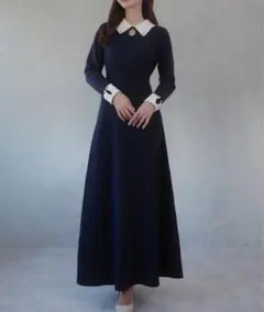 新品未使用タグ付き JUNOAH バイカラーセミフレアニットワンピースネイビー