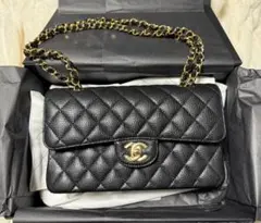 【新品】CHANEL 11.12 マトラッセ　キャビアスキン　25