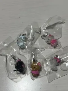 ハローキティ　めじるしアクセサリー　セミコンプ5点セット