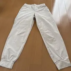 美品！UNIQLO ウルトラストレッチ エアリズム ジョガーパンツ ベージュS