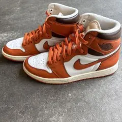 NIKE AIR JORDAN RETRO HI WMNS