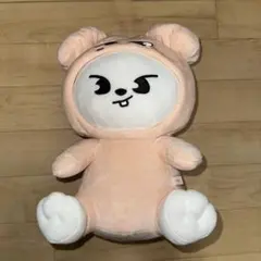 2026年最新】skz 抱きぬいぐるみの人気アイテム - メルカリ