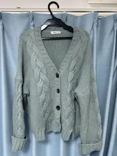 ブルー　ケーブル編み 長袖カーディガンニット