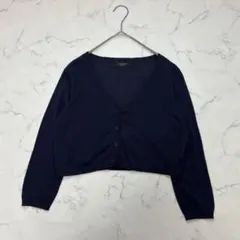 美品✨ Weekend Max Mara Vネックカーディガンのサムネイル