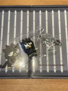 サンリオ　むぎゅぎゅ！パーカーフィギュア　バッドばつ丸　ファイル