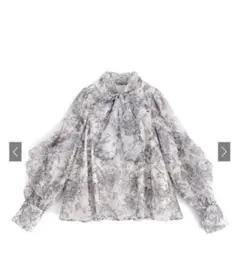 GRL花柄フリルボウタイオーガンジーブラウス