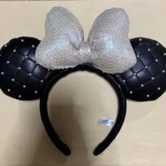 Item thumbnail for item 1a936670-4cd1-4444-99a6-fce9b7f48c99