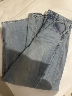 GU バレルレッグジーンズ