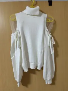 オフショルダー ニット