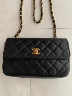 CHANEL ミニマトラッセ　ラム　チェーンショルダー