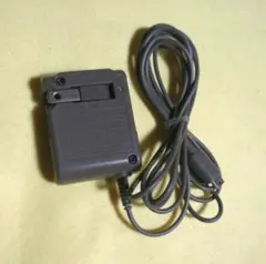 ニンテンドー純正品 DS lite ライト 充電器 ACアダプター