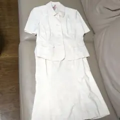 レリアン　半袖スーツ　9号