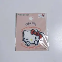 サンリオ　ワッペン　刺繍 アイロン　アップリケ　目印　ハローキティ