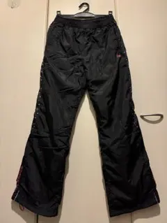 New Balance 裏起毛ウィンドブレーカーパンツ