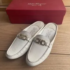 ☆Ferragamo☆ ミュール サンダル サイズ７1/2 ガンチーニのサムネイル