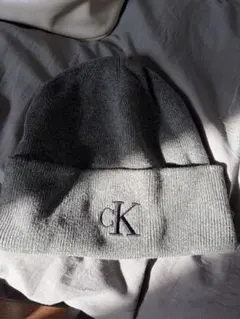 Calvin Klein ニット帽 ビーニー グレー　値下げ中のサムネイル