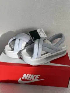 〈新品未使用〉ナイキ エア マックス アイラ　25cm