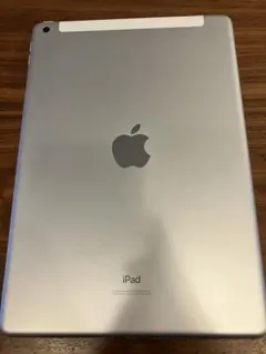 Apple iPad 第8世代32GBシルバー　セルラーモデル　訳あり