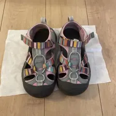 keen サンダル　ピンク　20cm