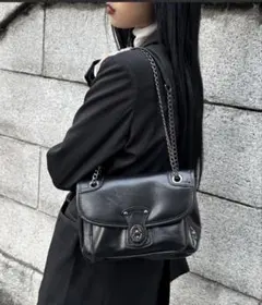 LVEU. ショルダーバッグのサムネイル