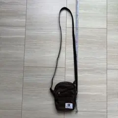 Champion チャンピオン ミニショルダーバッグ ポーチ ブラウンのサムネイル