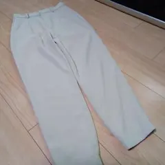 UNIQLO ライトベージュ カジュアルパンツ ウエストゴム