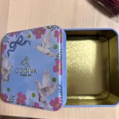 GODIVA クリスピーショコラ12缶　9月中旬までの限定販売 GODIVA クリスピーショコラ12缶 9月中旬までの限定販売 - メルカリ