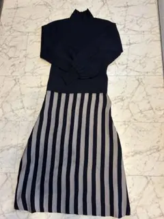 ネイビーセーター×ストライプロングワンピースセットアップ