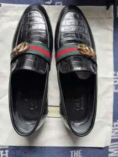 GUCCI クロコダイル風 ブラックローファー 40