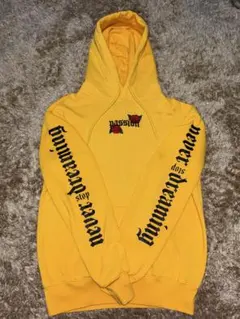 イエロー パーカー Sサイズ