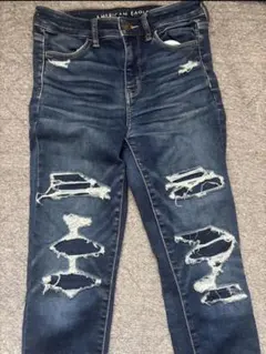 限定値下げ！AMERICAN EAGLE スキニーデニム ダメージ加工