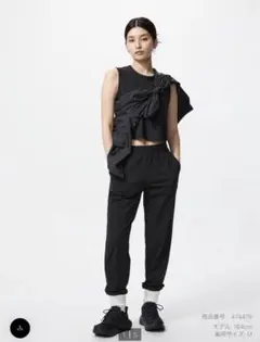 ユニクロ　ウルトラストレッチアクティブジョガーパンツ　ブラック　S