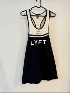 lyft タンクトップ