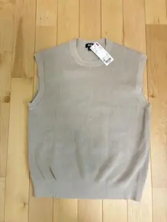 UNIQLO ニットベスト　XS