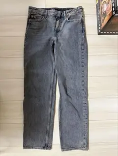 H&M エイチアンドエム　グレー ストレートデニム パンツ