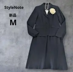 新濃紺スカートスーツ　Mサイズ　セレモニー　ママスーツ