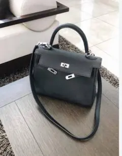 Item thumbnail for item 836511ce-1e83-4496-844f-9351460b1c18