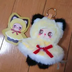 Liila　クリスマス　黒猫　赤と緑の目