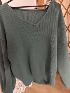 グリーン Vネック リブ編みセーター L