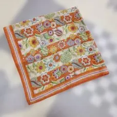 HIROKO KOSHINO ハンカチ 花柄 オレンジのサムネイル